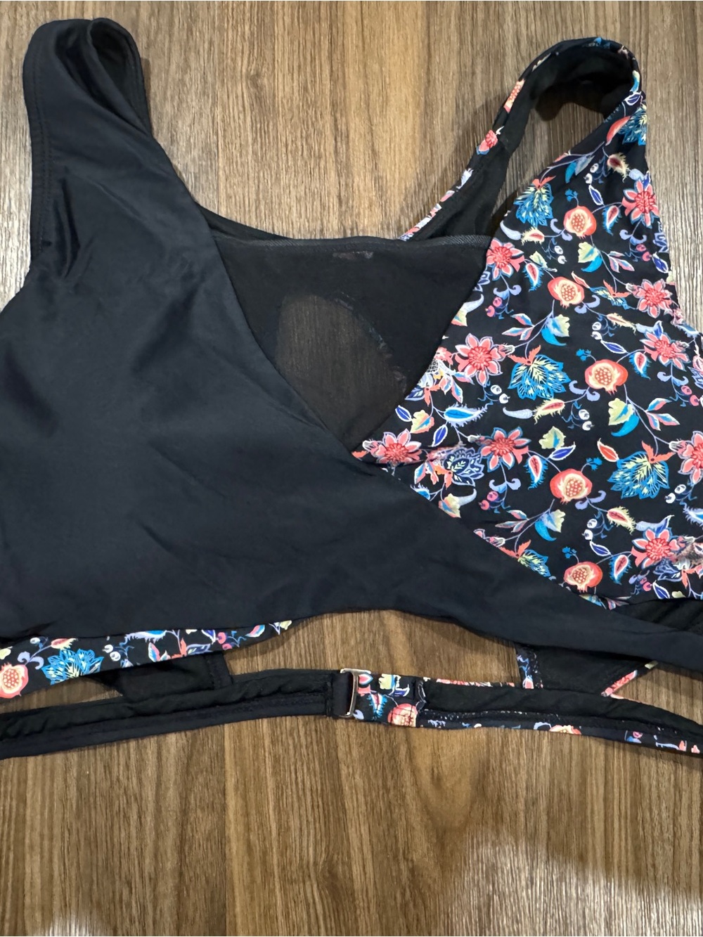 Women's Black Floral Wireless Bikini Top